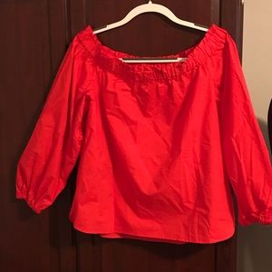 Too short for me. I like longer tops.